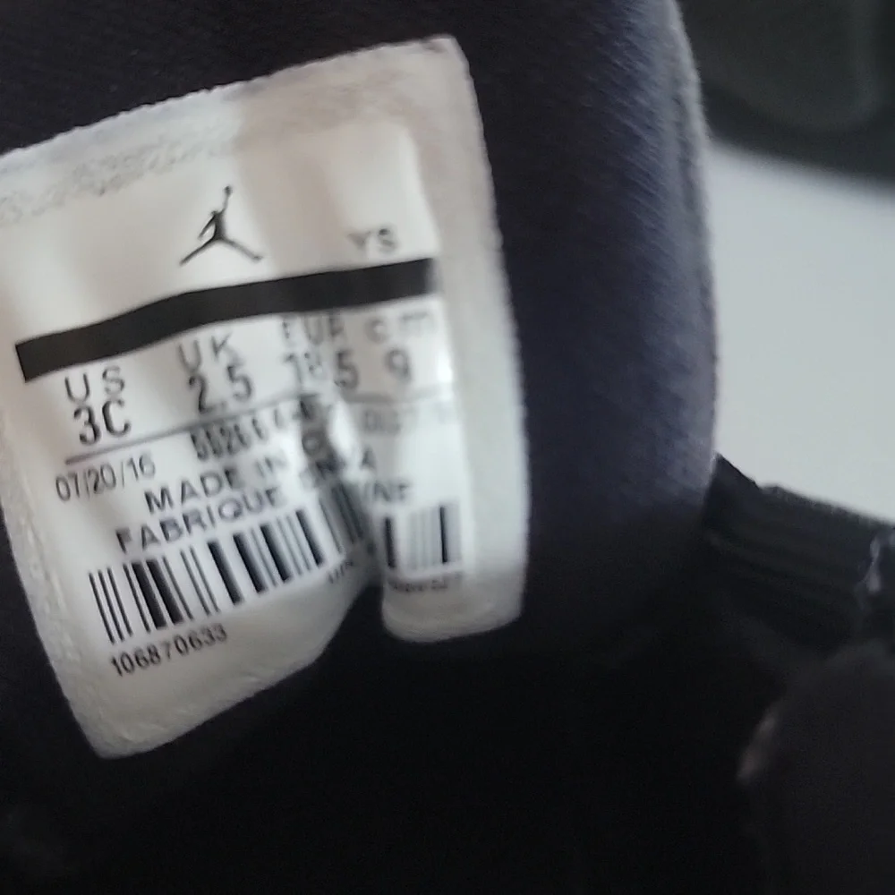 AIR JORDAN INFANT BABY SHOES BLACK SUEDE SIZE 3 ATHLETIC